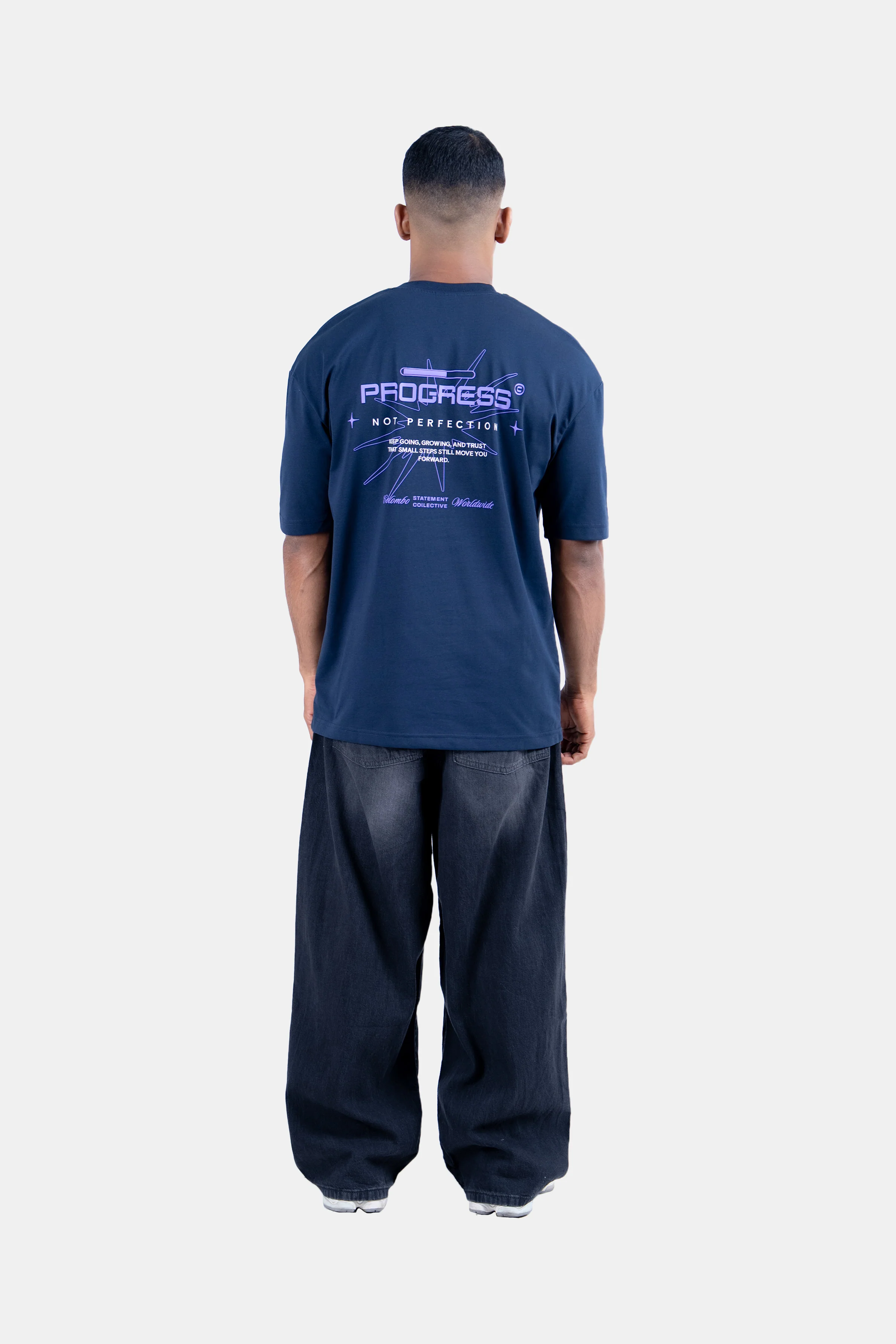 Hustle Men's Crew Neck T-Shirt - Everyday Casual - Image 4