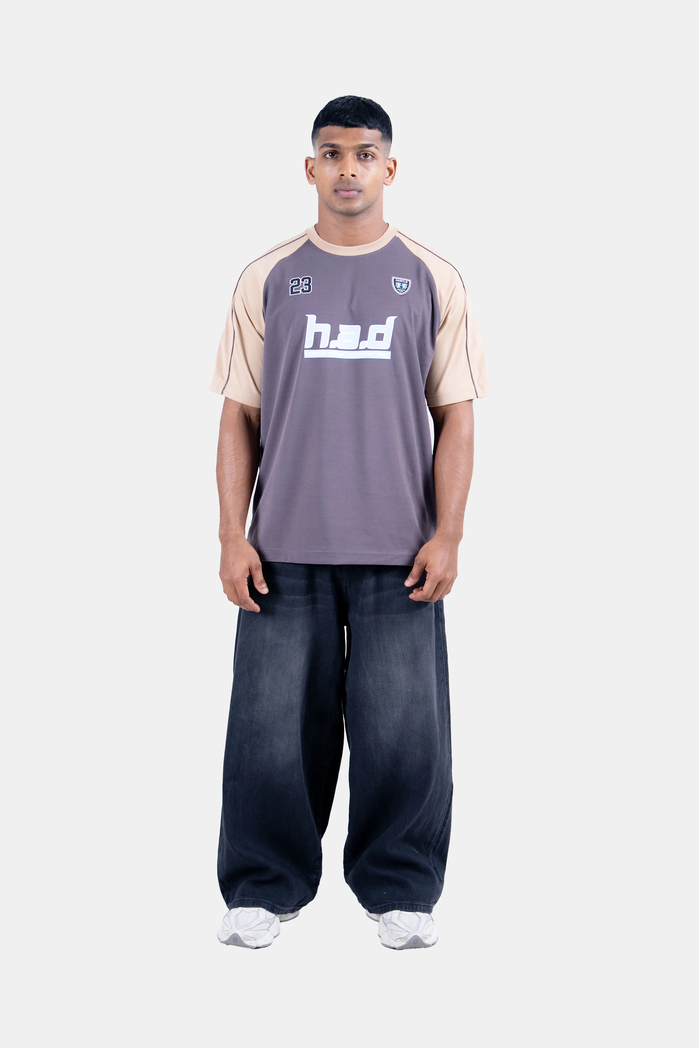 Hustle Men's Crew Neck T-Shirt - Everyday Casual - Image 3